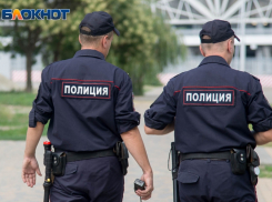 Хранившего наркотики в потайном кармане мужчину задержали в Волгодонске с подельником