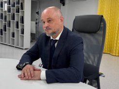 Глава города Дмитрий Вельможко поздравил волгодонцев с Днем знаний 
