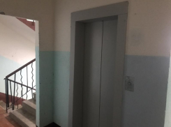 До конца декабря в 19 многоквартирных домах Волгодонска установят новые лифты 