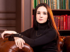20-летняя Юлия Добровольская в конкурсе "Мисс Блокнот-2019"