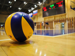 Стартовал чемпионат Волгодонска по волейболу среди мужских команд