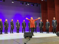 «До мурашек»: сотни волгодонцев побывали на концерте Хора Валаамского монастыря