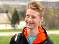 14-летнего волгодонца признали сильнейшим пловцом России в своем возрасте