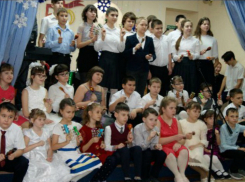 С подарками и мастер-классом Лидеры Дона навестили детей-инвалидов в интернате «Восхождение»