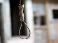 В Волгодонске в собственной квартире повесился пенсионер