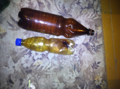 40-летний мужчина хранил дома в Цимлянске марихуану в бутылках