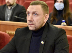 Максим Гелас: пандемия, санкции, СВО - депутаты ЗС Дона исполняют наказы избирателей при любых вызовах