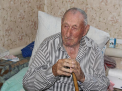 101-летнего ветерана Михаила Шевченко поздравили с Днем воинской славы