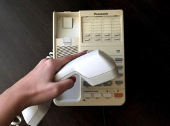 Набрав короткий номер можно услышать голос Левитана и легендарные песни Победы