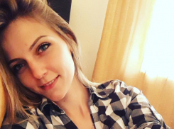 21-летняя Евгения Думанова в конкурсе "Мисс Блокнот-2019"