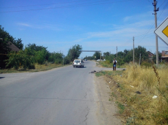 В Цимлянске 16-летний скутерист сбил 39-летнюю велосипедистку