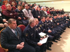 Волгодонские спасатели получили награды МЧС России