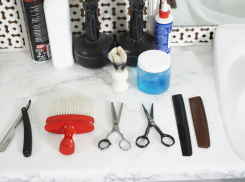 22-летний романтик грабил салоны красоты в Волгодонске и дарил награбленное своей девушке 