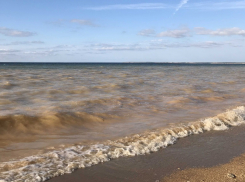 Сброс воды в Дон из Цимлянского водохранилища  «подкрутили»