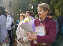 Врачей Волгодонска торжественно поздравили и поблагодарили за труд