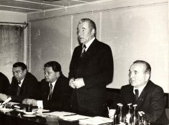 38 лет назад руководство СССР собралось, чтобы придумать способ спасения Волгодонска от саморазрушения