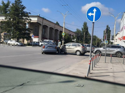 Из-за ДТП на площади Гагарина временно было ограничено движение в сторону химзавода