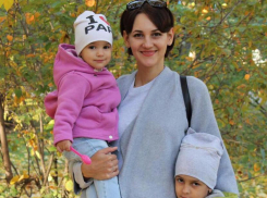 Анна Трембач и ее дочери: Валерия и Полина