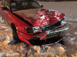 «Ауди» на скорости влетела в УАЗ на Прибрежной в Волгодонске 