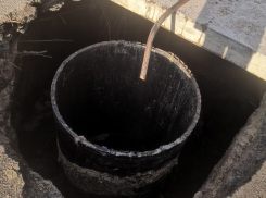 В Старо-Соленом продезинфицируют три улицы после разлива фекальных вод