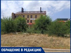 Жители Волгодонска рассказали о захламлении и запустении улицы Энтузиастов