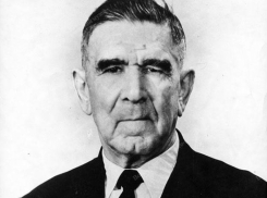 46 лет назад в Волгодонске улица Садовая стала называться именем Николая Кадолина