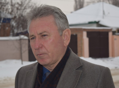 Виктор Мельников назвал причины задержки ремонта канализационных коллекторов в Волгодонске 