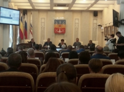 После долгих споров за закрытыми дверями волгодонские депутаты приняли новый земельный налог