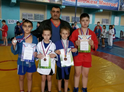 Волгодонец победил на областных соревнованиях по самбо