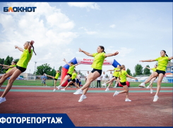 Огромный фоторепортаж с большого праздника спорта на стадионе «Труд»