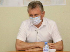 «Важно контролировать соблюдение графиков»: Виктор Мельников обсудил главные стройки Волгодонска