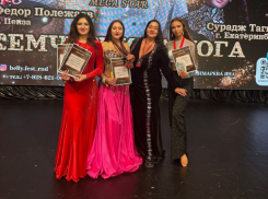 23 золотые медали: восточные красавицы студии «Сияние» покорили ростовский фестиваль по BellyDance 