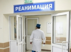 Пьяная волгодончанка травмировала позвоночник и ноги, выпав с балкона второго этажа