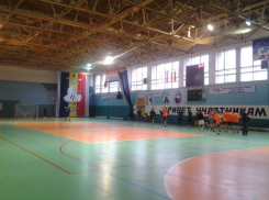 Студенты волгодонских ВУЗов сыграют в мини-футбол - возможно, в последний раз