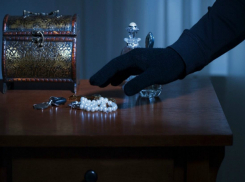 На рынках Волгодонска ростовчанин сбывал краденое золото