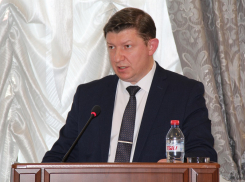 «Для каждого депутата приоритет – это решение вопросов, поставленных избирателями и защита их прав»: Сергей Ладанов о работе Думы в 2022 году 