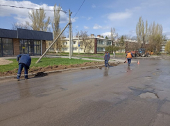 В Волгодонске после поручения главы занялись благоустройством дорог