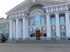 Паблик администрации Волгодонска попал в список аутсайдеров известного российского исследовательского центра 