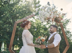 Мечты о свадьбе на природе: возможна ли официальная выездная регистрация брака в Волгодонске