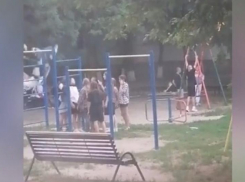 Опасные игры с удушением среди подростков запечатлели волгодонцы 