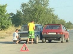 В Волгодонске произошло самое нелепое ДТП с участием двух «ВАЗов» (ФОТО)