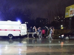 Свидетелей ДТП, в котором дважды переехали пенсионерку, разыскивает полиция Волгодонска