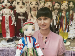 Звание «Мастер декоративно-прикладного искусства Дона» губернатор присвоил волгодончанке Анне Сельдюковой  