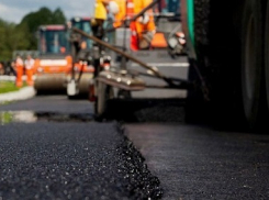 Движение транспорта на участке дороги Семикаракорск-Волгодонск-Константиновск-Тацинский закрыто из-за ремонта