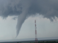 Рядом с Волгодонском пронесся смерч