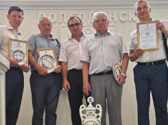 Медики Волгодонска получили награды за участие в городской выставке цветов