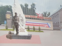 Памятник Героям СВО из бронзы установит на площади Победы анонимный меценат 