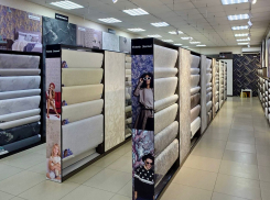 Грандиозный розыгрыш ценных подарков проведет «Мир Обоев» в свой День рождения