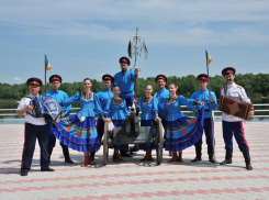 44 года назад в Волгодонске официально признали знаменитый казачий ансамбль 