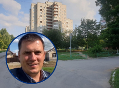 «Деревца сохнут на жаре»: представители Олега Коваленко помешали людям полить деревья на Ленина 